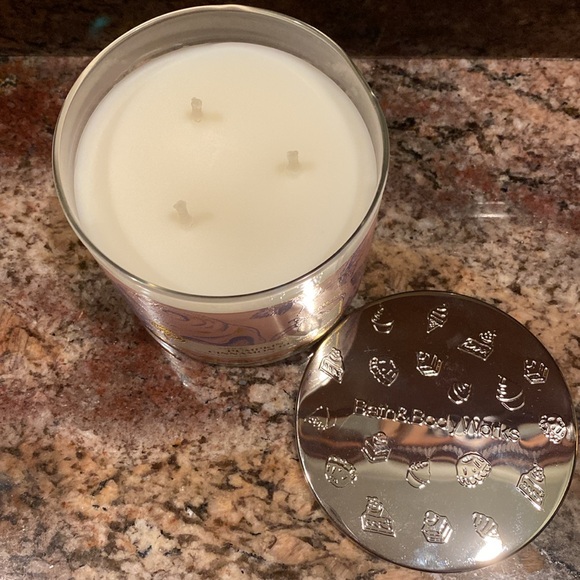 🎃”PUMPKIN CINNAMON BUN” BBW/WB, 3-Wick Scented Candle, 14.5 oz / 411 g, NWT base - Picture 5 of 7